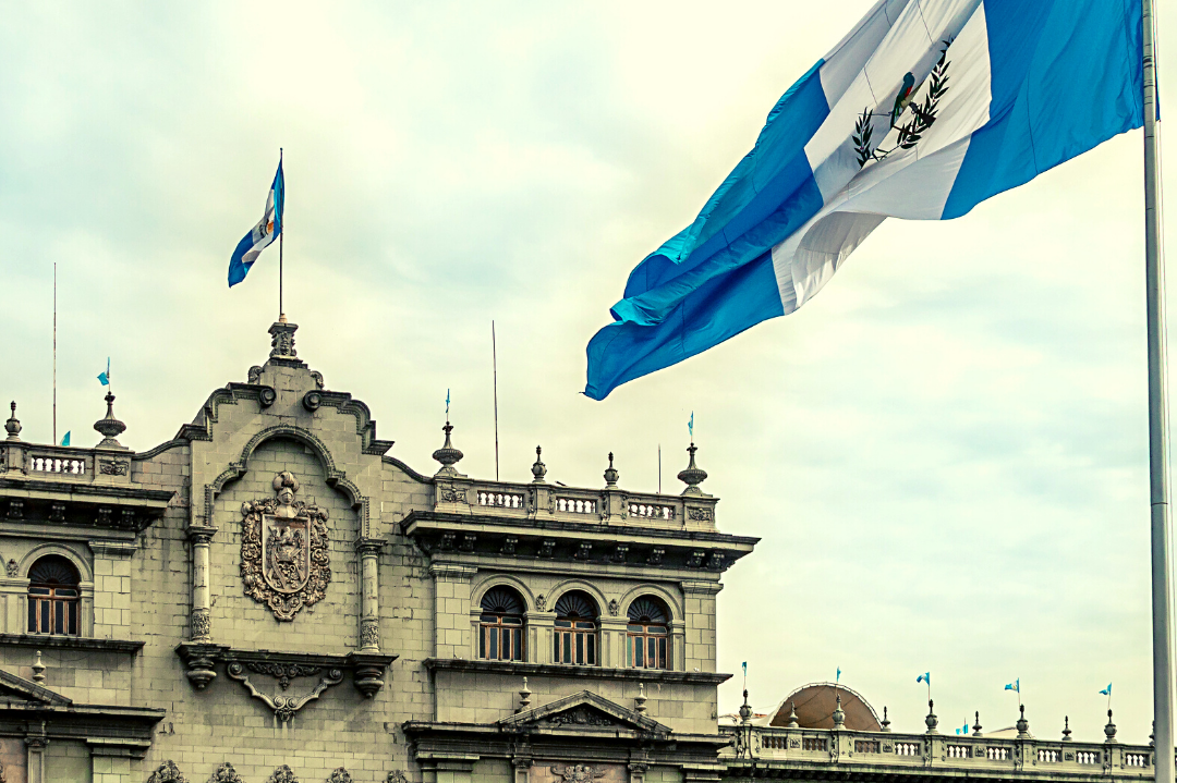 Ley para la simplificación de requisitos y trámites administrativos DECRETO 5-2021 CUADRADO